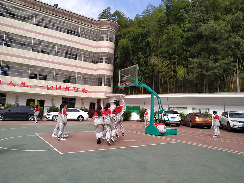 专门教育叛逆期青春期孩子的励志学校
