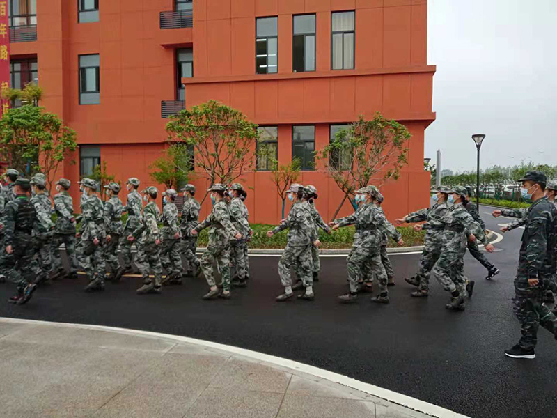 初中生叛逆网瘾厌学全封闭特训学校