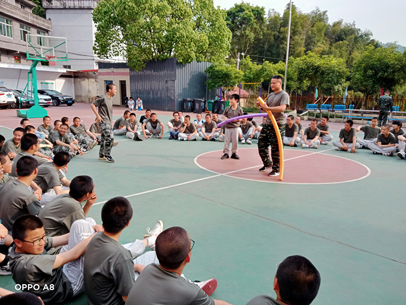 青春期叛逆不听话孩子强制管教学校