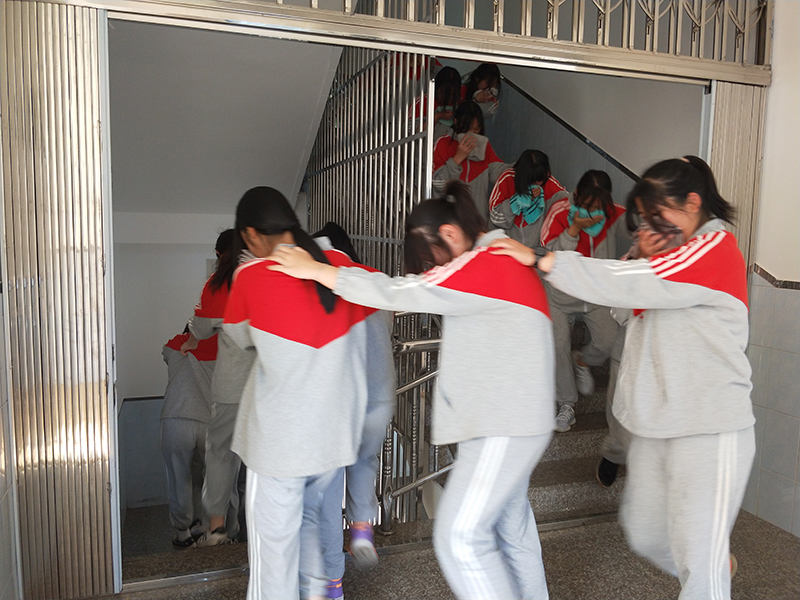 早恋厌学的叛逆小孩素质教育学校