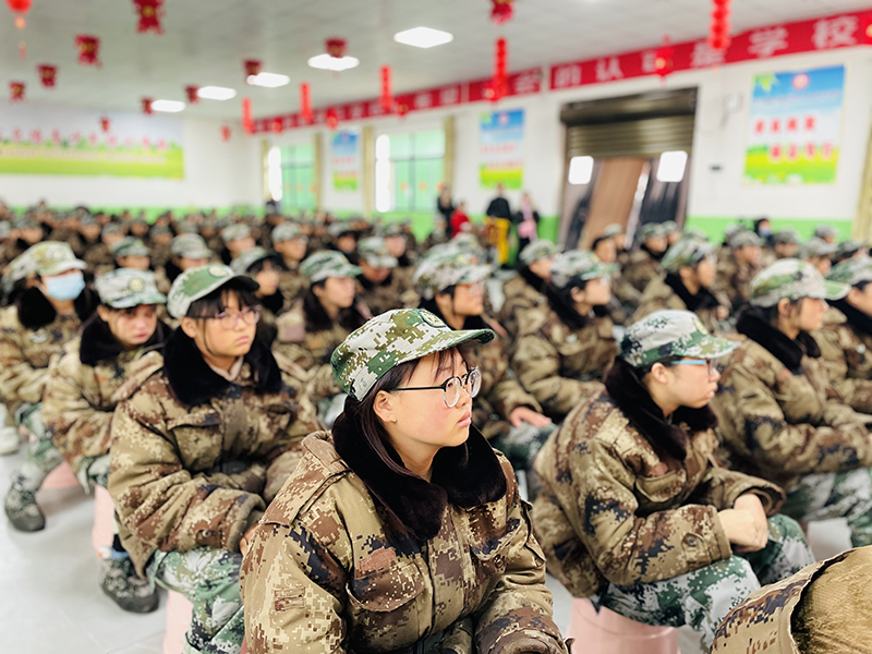 教育叛逆期厌学孩子厌学的励志学校