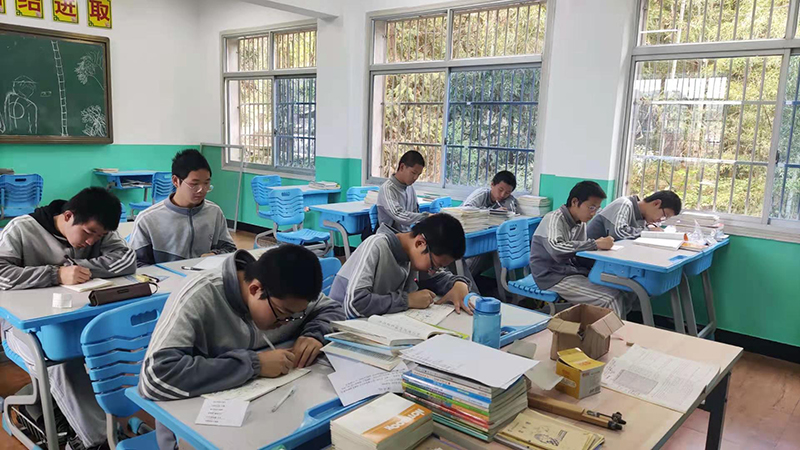 问题青少年叛逆期军事化管理学校