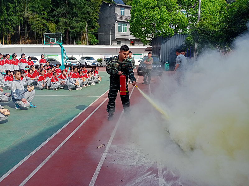 防城港专治叛逆孩子逃课不听话的全封闭学校